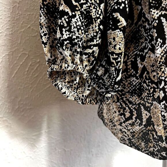 BELONGSCI Women's Loose Blouse Long Sleeved V-Neck Top Medium Animal Print - Picture 8 of 16